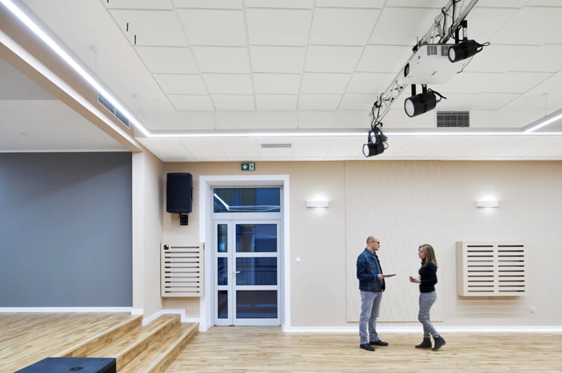 Ecophon Focus Ez škola škola s panelmi Focus Ez