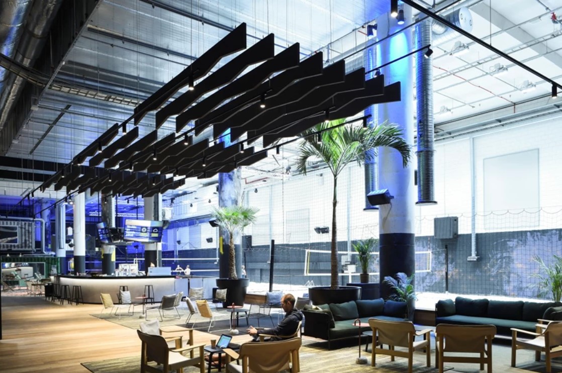 Ecophon Solo Baffle ZigZag voľnočasové centrum
