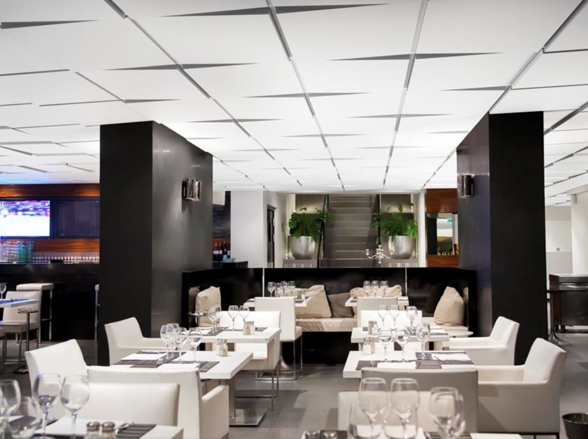 Ecophon Focus Ez restauracia restauracia s panelmi Focus Ez