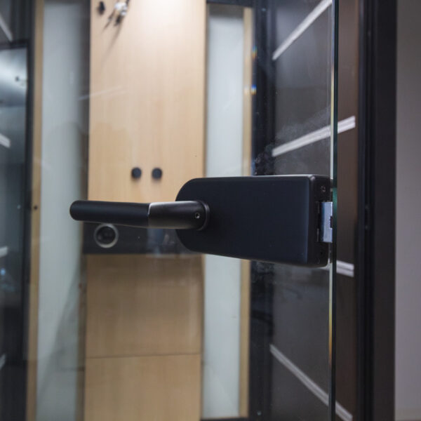 Kľučka akustickej kabíny Narbutas