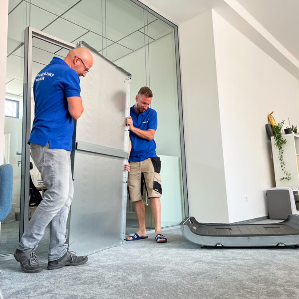 Montáž stien akustickej búdky