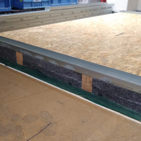 Zloženie nepriezvučnej podlahy