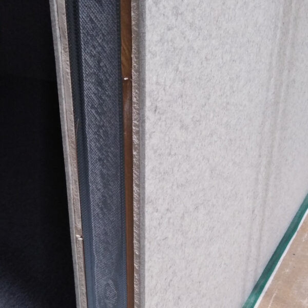 Zloženie nepriezvučnej steny