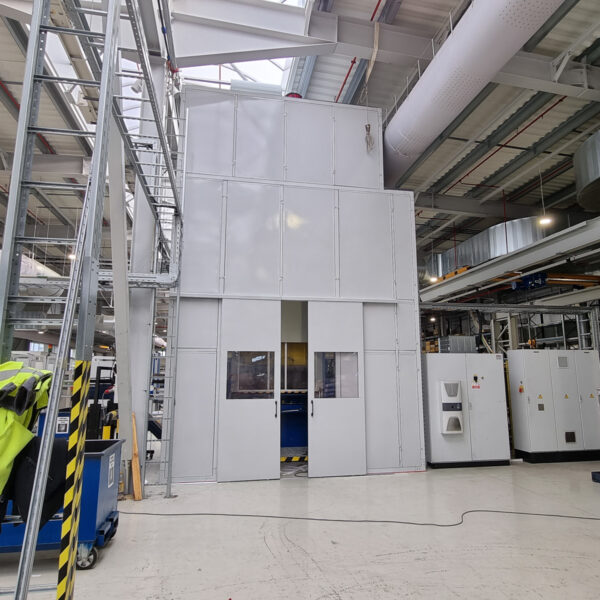 Odhlučnenie lisu v priemysle